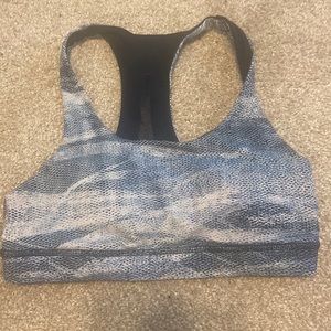 Lululemon bra